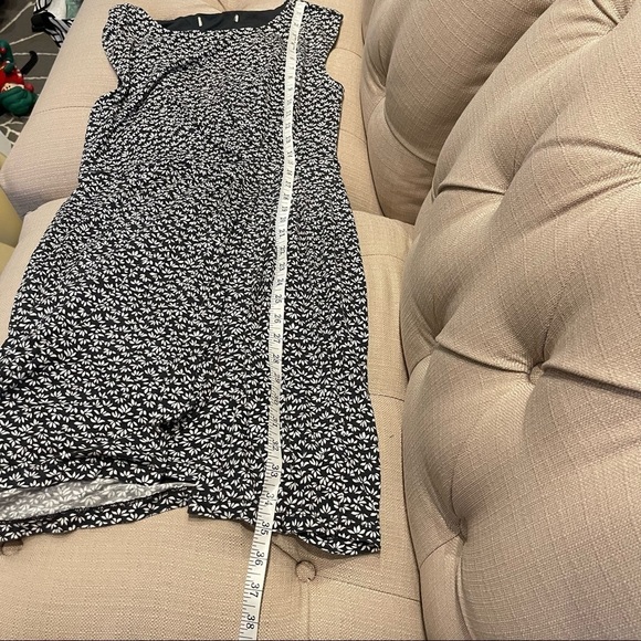 Vintage Ann Taylor Sheath Dress M Floral Stretch Rayon Knit Knee Length - Picture 7 of 9